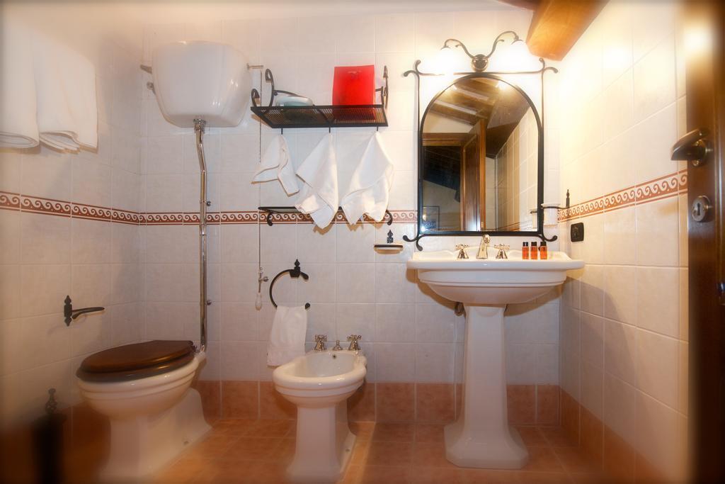 Rosso Porpora Villa Colle Umberto  Екстериор снимка